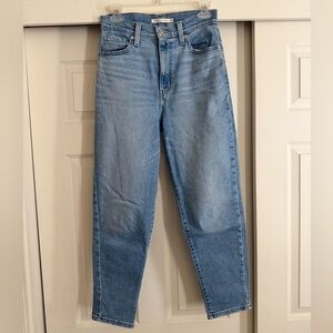 Levi’s High Waist Mom Jeans